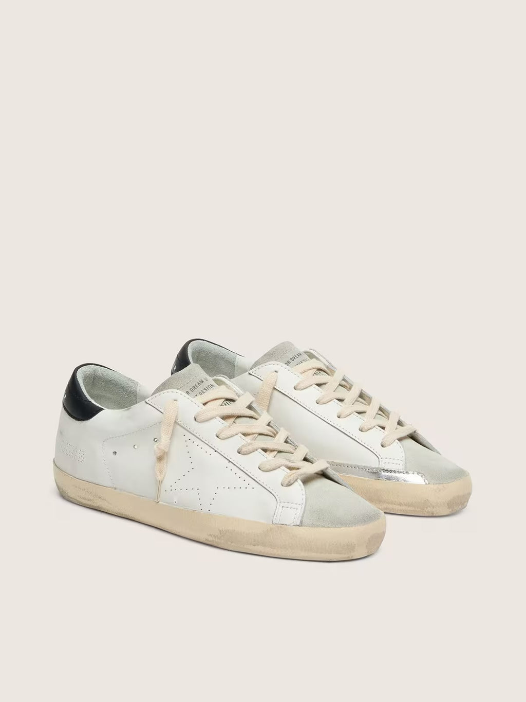 GOLDEN GOOSE